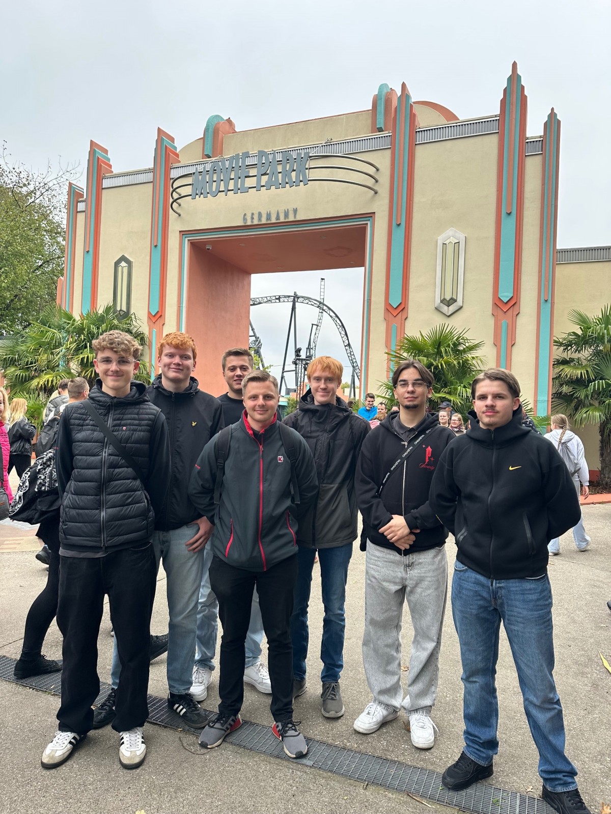 Azubitag Movie Park Auszubildenede Azubitag Movie Park Auszubildenede